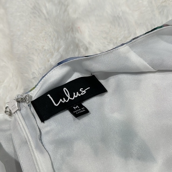 NEW Lulus Art Of Love Multi Floral Print Ruffle Mini Dress V-Neck Sz M - Picture 5 of 12